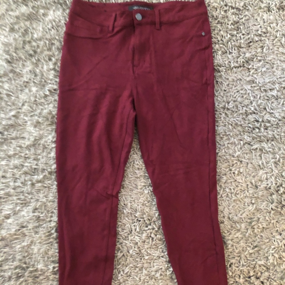 Maroon jeggings